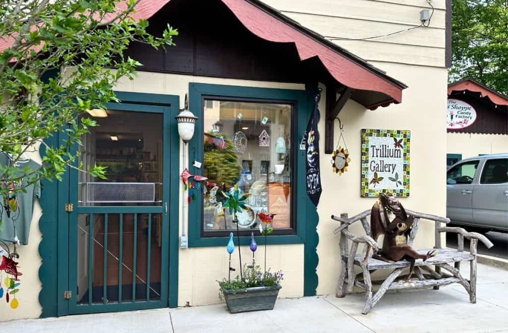 Trillium Gallery