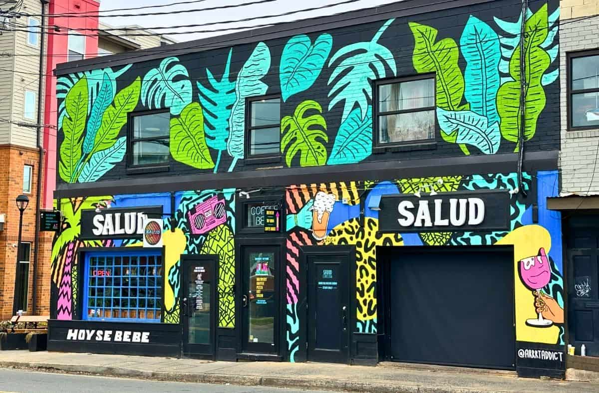 Outside the Salud Beer Shop