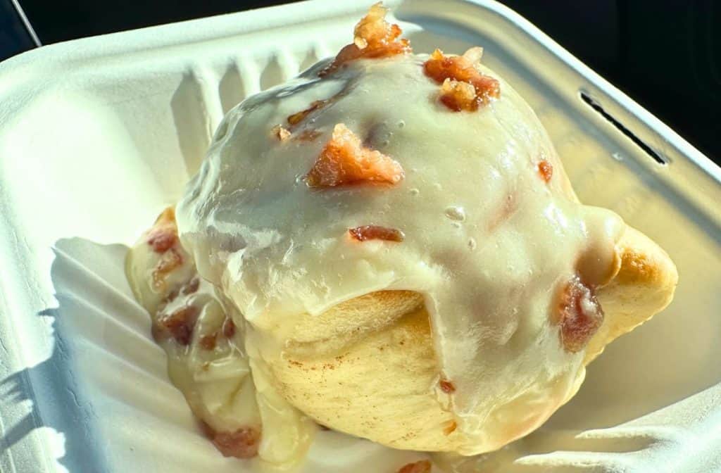 Gogo's Cinnamon Roll
