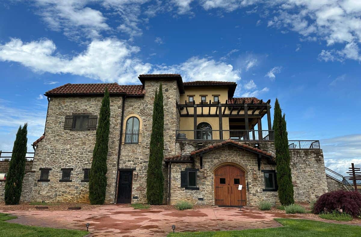 Entrance to Raffaldini Vineyards