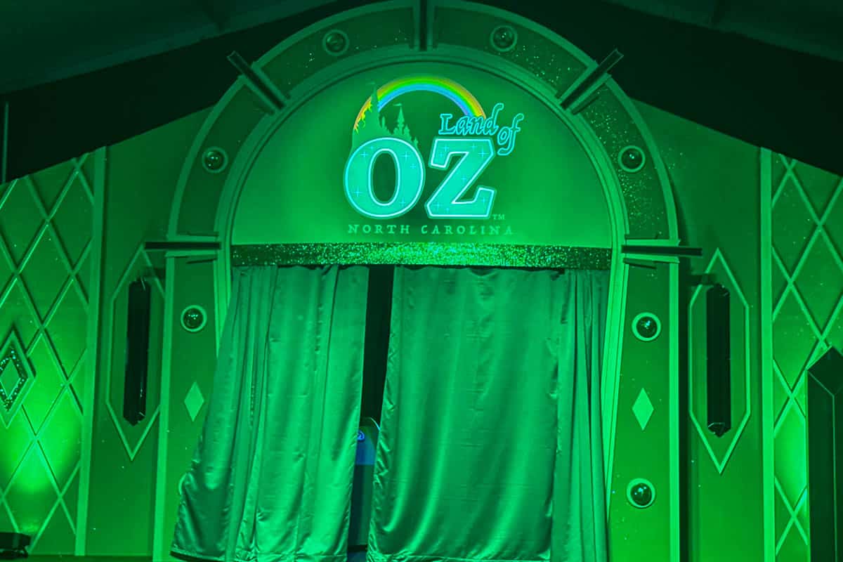 Land of Oz Emerald City