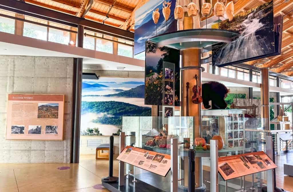 Museums in Asheville NC stop by the Blue Ridge Parkway Visitors Center