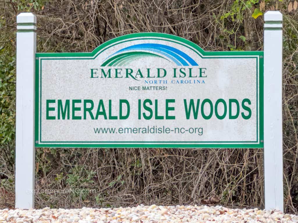 Emerald Isle Woods Sign